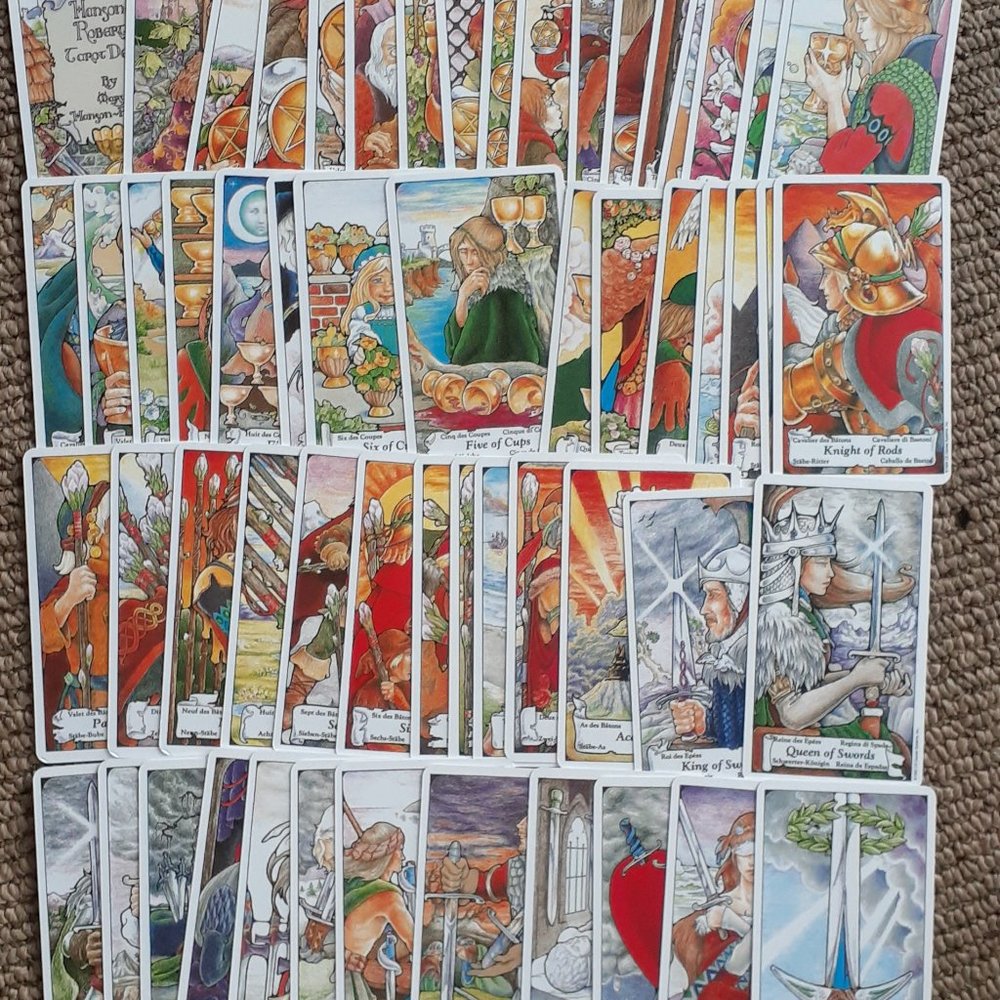 SOLD!!! The Essential Tarot A 78 Card-Deck - Picture 6 of 9